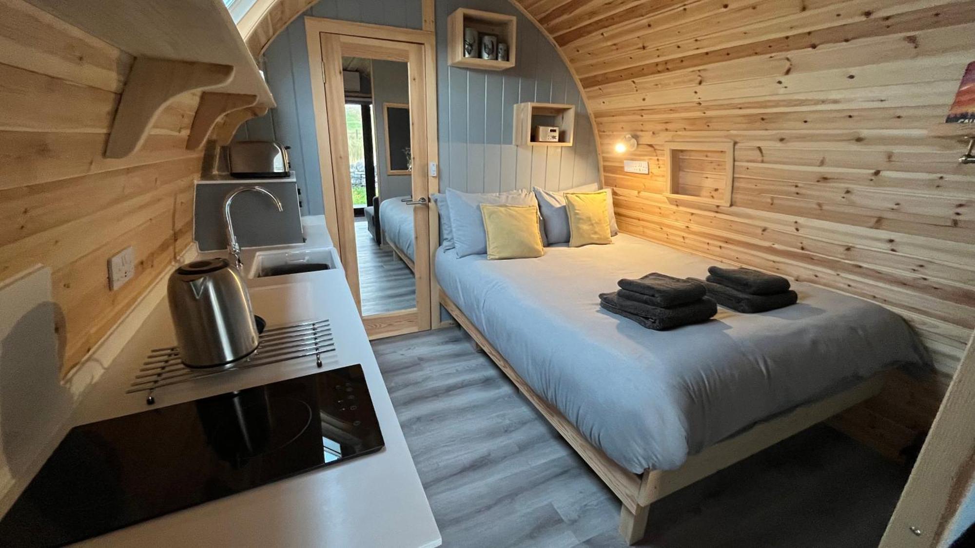 21 Callanish Luxury Pod ภายนอก รูปภาพ